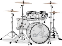 <b>DW DRUMS DESIGN ACRYLIC Kit 4-pcs BD 22 em Acrílico</b> <b>DW DRUMS DESIGN ACRYLIC Kit 4-pcs BD 22 em Acrílico</b>